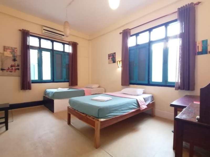 Viradesa Guesthouse Luang Prabang Dış mekan fotoğraf