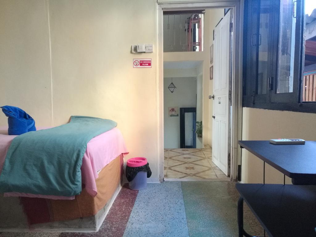 Viradesa Guesthouse Luang Prabang Dış mekan fotoğraf